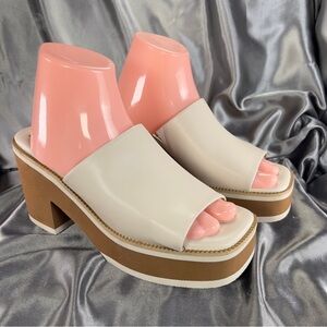 Dolce Vita‎ Nikole Platform Sandals Women’s Size 10 Summer Vacay Slide Ivory Tan